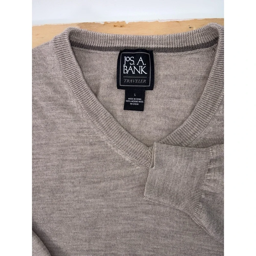 Jos A Bank Merino Wool Sweater Mens Large Pullover Soft Luxury Travelers V‎ Neck